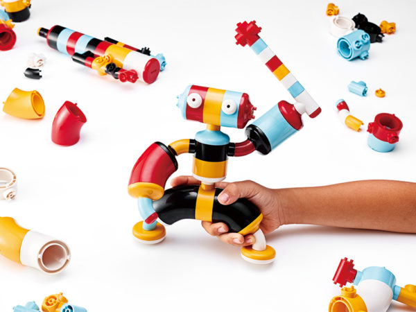 子供の「第二の脳」を鍛える！ 新感覚で遊んで学ぶ、2種類の知育ブロック