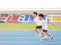 専門家が教える「かけっこ練習法」速く走る5つのコツからおすすめトレーニングまで