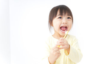 〈募集終了〉クリニカKid‘s（LION）はみがきおけいこを体験してくれる、キッズ＆パパモデルを大募集！