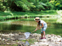 生きる知恵や力を身につける「キャンプ体験」5選！ 親が気をつけるべきポイントは？