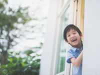 台風が来たら？ 換気ってなに？ 子供向け人気無料アプリに“窓”を学ぶ知育ゲーム登場