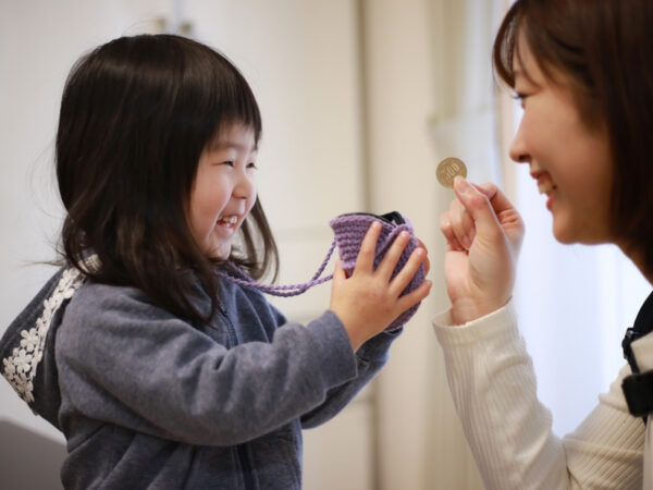 〈募集終了〉【1分で回答完了】子育てファミリーの“お金の教育”について、アンケート大募集！