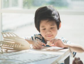 子供の感性を育むには「いかに本物に触れられるか」日常生活でできる経験とは［後編］