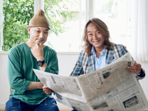サッカー元日本代表・北澤豪さんが体験！ 親子で楽しめるアート「コラージュ川柳®」とは？