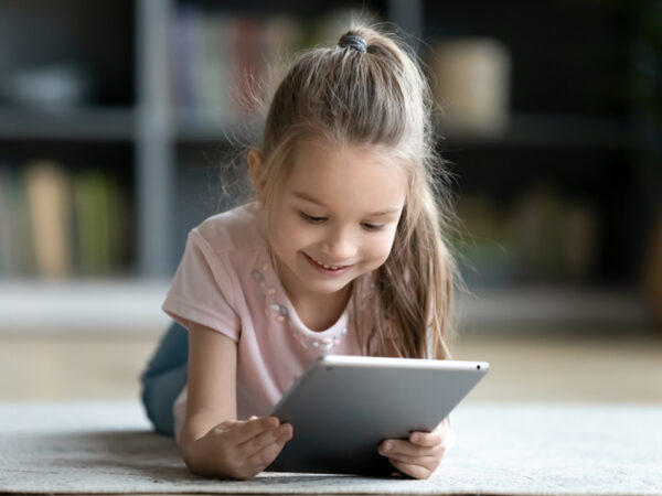 専門家が直伝! 子供に「動画やゲームの最適なルール」を作る&守らせるための大原則