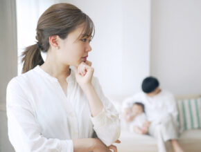 母親の人生観が大きく変化中!? 20年前からの比較でわかった子育ての変化と現実