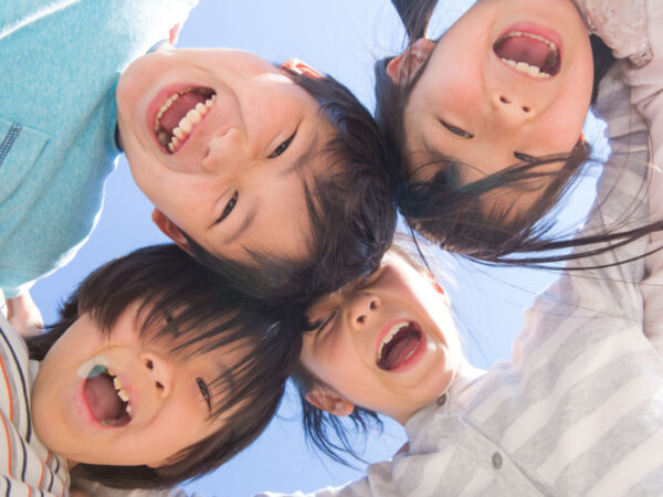 世界が注目する「ウェルビーイング」とは？ 幸福度と非認知能力の関係