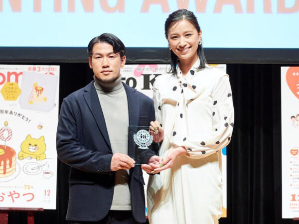 【夫婦インタビュー】卜部弘嵩＆高橋ユウ夫妻「親として子どもの安全地帯でありたい」