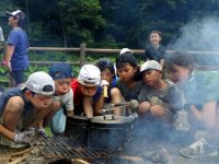 【2025夏休み】小学生向けサマーキャンプ8選！ 農業、自然、英語、探究学習を体験