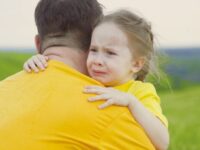 感情と上手につき合う力を育てるには？ 子ども×プンプン・ソワソワ・メソメソの対処法