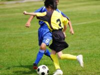 スポーツをする子どものために知っておきたい、「親の関わり方」の鉄則とは｜専門家監修