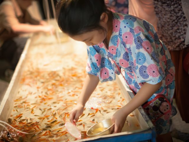 回答が採用された方には雑誌をプレゼント！ 子どもの「季節の行事《夏》」あるある大募集！