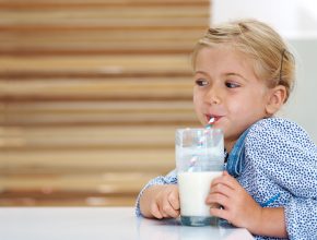 忙しい毎日の強い味方！不足しがちな栄養を手軽に補える『明治ミラフル』が2名様に当たる