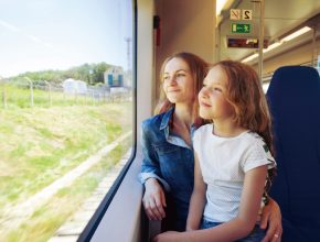 【読者モデル募集】てぃ先生と機関車旅へ！WEBに登場いただける家族モデルを大募集！