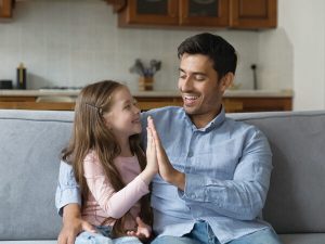 「怒らない子育て」への近道！ 親子で学ぶペアレント・トレーニング