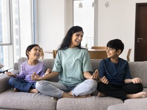 親子で始めるマインドフルネス入門。「心の静けさ」で子どもが変わる